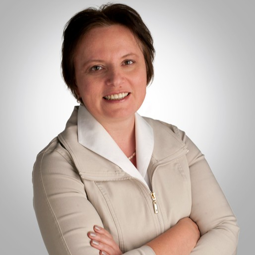 Elena Alikhachkina Bio